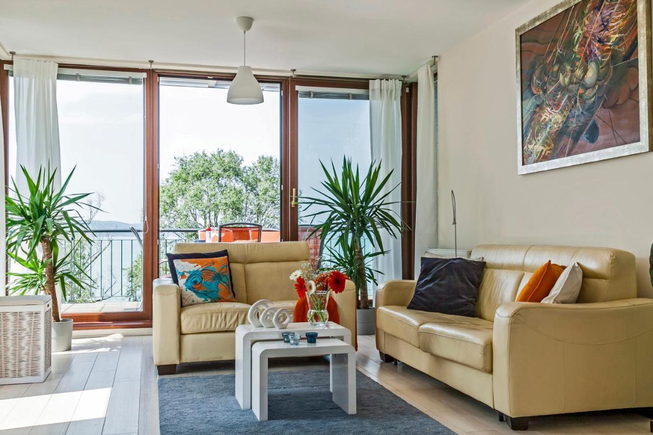 Panoramic Art Apartment With Jacuzzi Balatonlelle Buitenkant foto