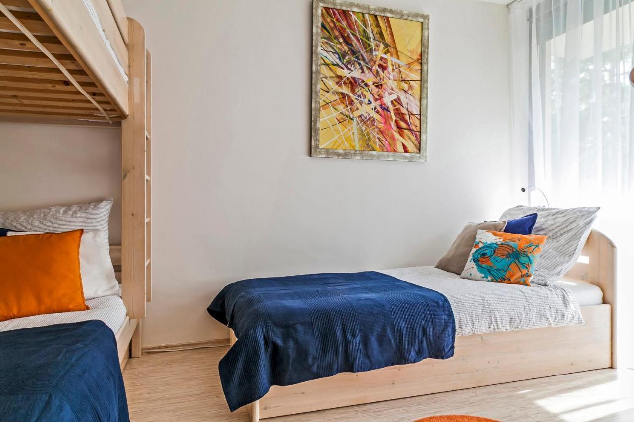 Panoramic Art Apartment With Jacuzzi Balatonlelle Buitenkant foto